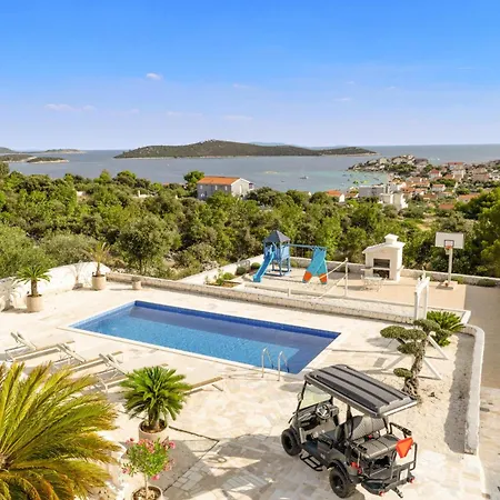 Vakantiehuis Pet Friendly In *
