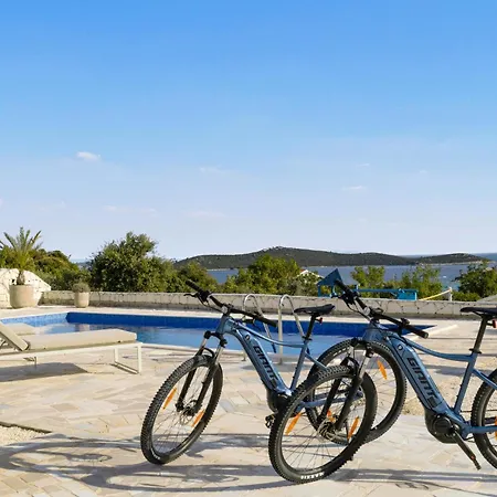 Vakantiehuis Pet Friendly In Sevid