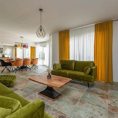 3 Bedroom In *